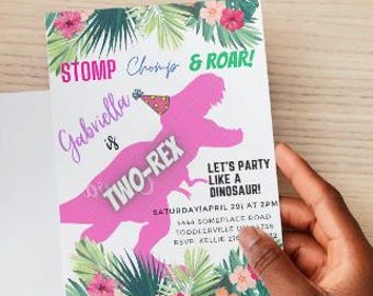 ¡EDITABLE! Invitación de cumpleaños de dinosaurio rosa para niñas