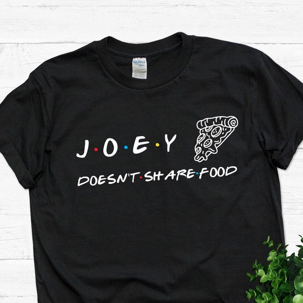 Personalized Doesn't Share Food t shirt. Custom Doesn't Share Food tee. Personalised T-Shirt. Food lovers t shirt.