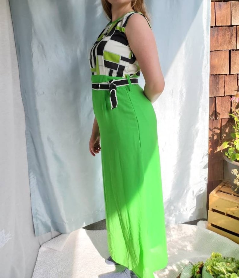 Vintage 90s Retro Dress 1960s look with a 90s feel. Chartreuse skirt, Full Length, slightly higher waste, Gorgeous image 7