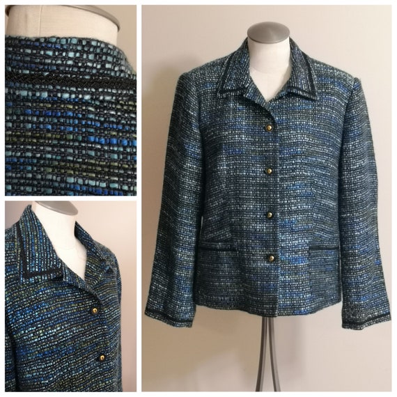 A Sweet 90’s Women’s Vintage Tweed Box or Chanel J