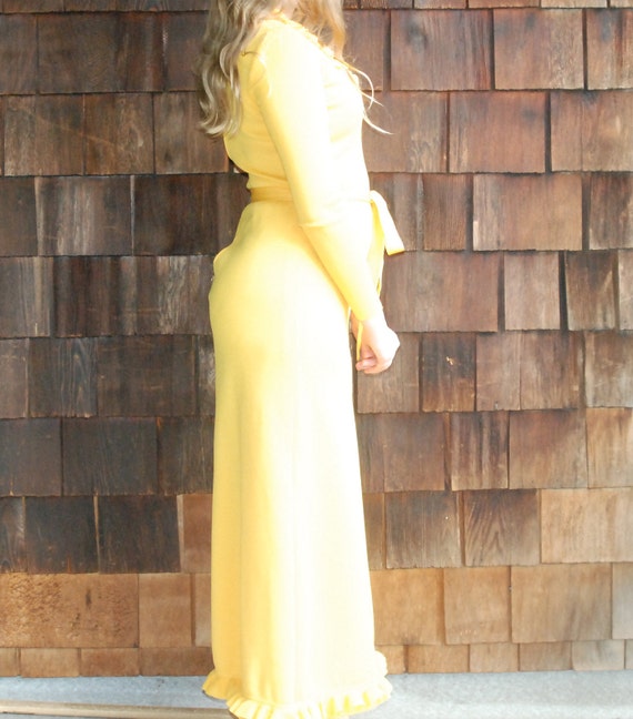 Yellow Maxi Dress. 70’s vintage bright sunny yell… - image 5