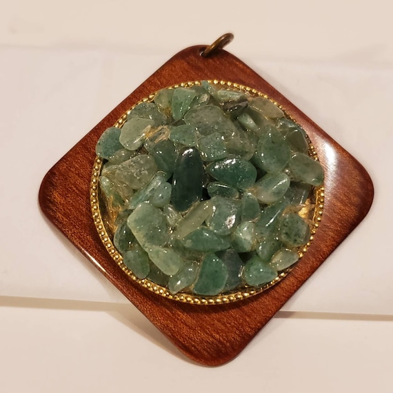 Mid Century Modern Vintage Jade Pendant. Jade clu… - image 1