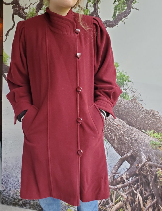 Dark Red Wool Overcoat. Vintage 50’s Style. Comfor
