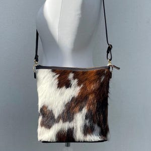 Cowhide Shoulder Bag: Zipped Brown & White Leather Handbag
