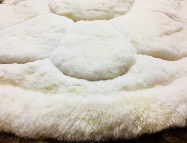 White Alpaca Fur Round Rug Area Rugs Floral Indoor Floor - Etsy