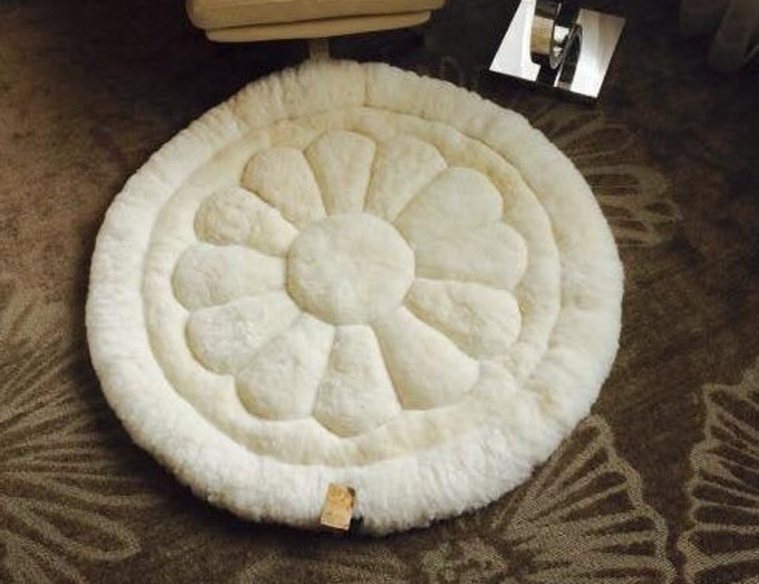 White Alpaca Fur Round Rug Area Rugs Floral Indoor Floor Etsy