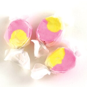 Old Fashioned Salt Water Taffy - Strawberry/Banana - 3 LB. Bag