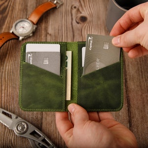 Leather Minimalist  Wallet Personalized Card Holder Ultra Slim Wallet Men's Wallet Women's Wallet, Green