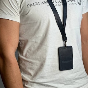 Tarjetero de cuero con identificación, Tarjetero personalizado, Cartera de cuero para identificación, Cartera de cuero con cordón, Porta credencial de cuero, Tarjetero con cordón
