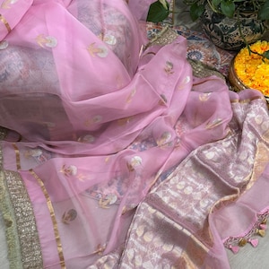 Banarasi Kora Organza silk mark certified saree with lace - Pink