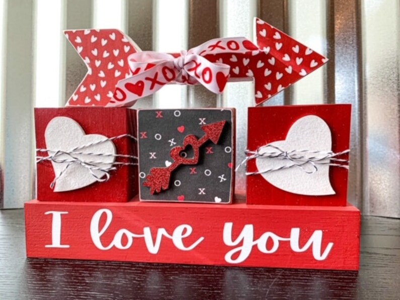 Red Love Blocks Set