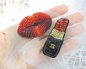 Red lips brooch for women 21th birthday gift Beaded wine red kiss brooch Blue lips pin beads Trendy jewelry Beadwork blue brooch Reel cute