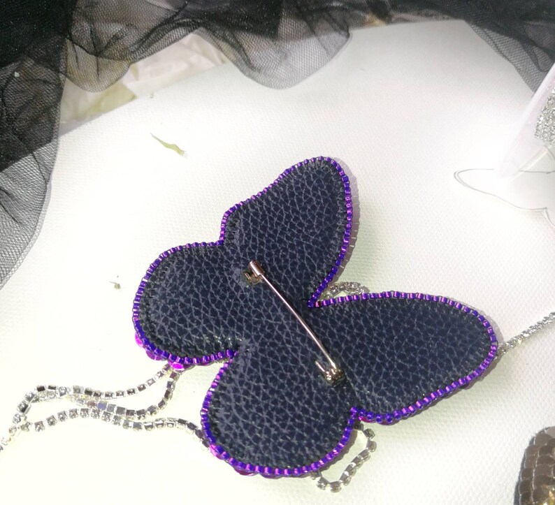 Butterfly pin embroidery brooch