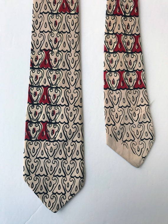 1950s gray and red jacquard print tie - image 3