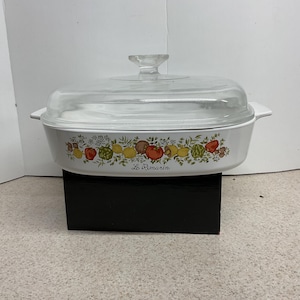 Corning Ware Spice of Life A-10-B Vegetable Medley  La Romarin w/Lid 10 x 10 x 2