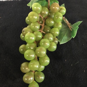 Vintage Green Rubber Grape Cluster ( high Luster )