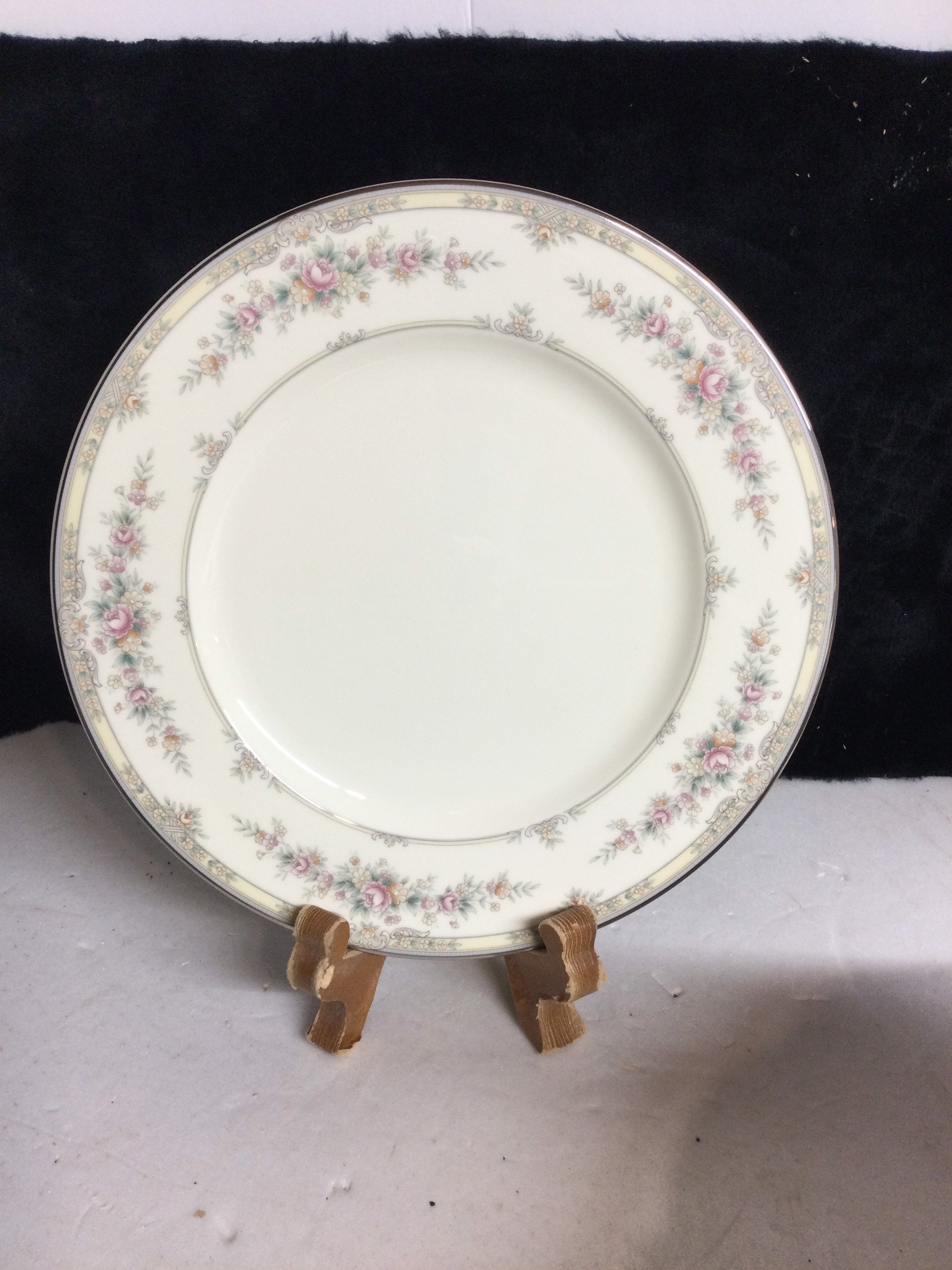 Vintage Noritake Bone China Shenandoah 9729 Dinner Plate 10.5 ...