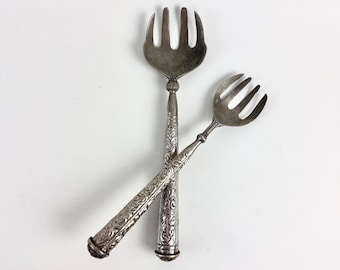 Vintage Tibetisches Versilbertes Salatbesteck - Kunstvolles Servierbesteck im nepalesischen Stil mit geprägten floralen Griffen