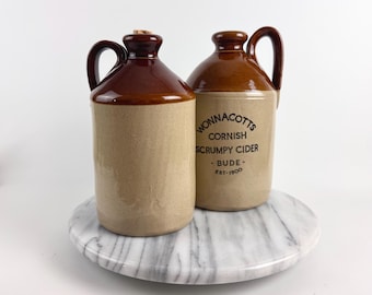 Englische Steinzeug-Apfelweinkrüge | Vintage Wonnacott's Cornish Scrumpy & Pearson's Chesterfield Flasche