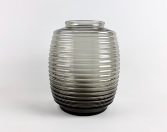 Vintage Andries Copier Gerippte Fumé Vase für Leerdam, skulpturale niederländische Kunst Glas für ein gesammeltes modernes Interieur