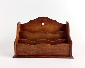 Vintage Oak Letter Rack for Desk or Wall – Rustic Farmhouse Mail Organizer with Scalloped Wooden Dividers