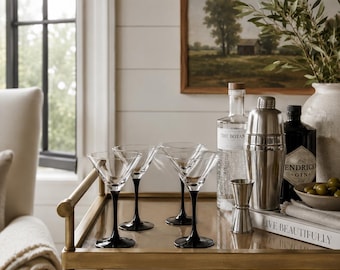 Vintage Luminarc Domino Martini Gläser 4er Set, französische Cocktailgläser mit schwarzen Stielen, moderne Barware