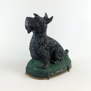 Vintage Cast Iron Scottie Dog Doorstop – Large Hand-Painted Black Terrier Figurine – 1930s Antique Home Decor Collectible