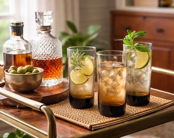 幾何学模様のヴィンテージ手編みバスケット - 天然繊維のボヘミアン風