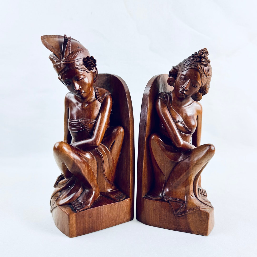 Exquisite Hand-carved Art Deco Wooden Bookends of a Traditional Couple ...