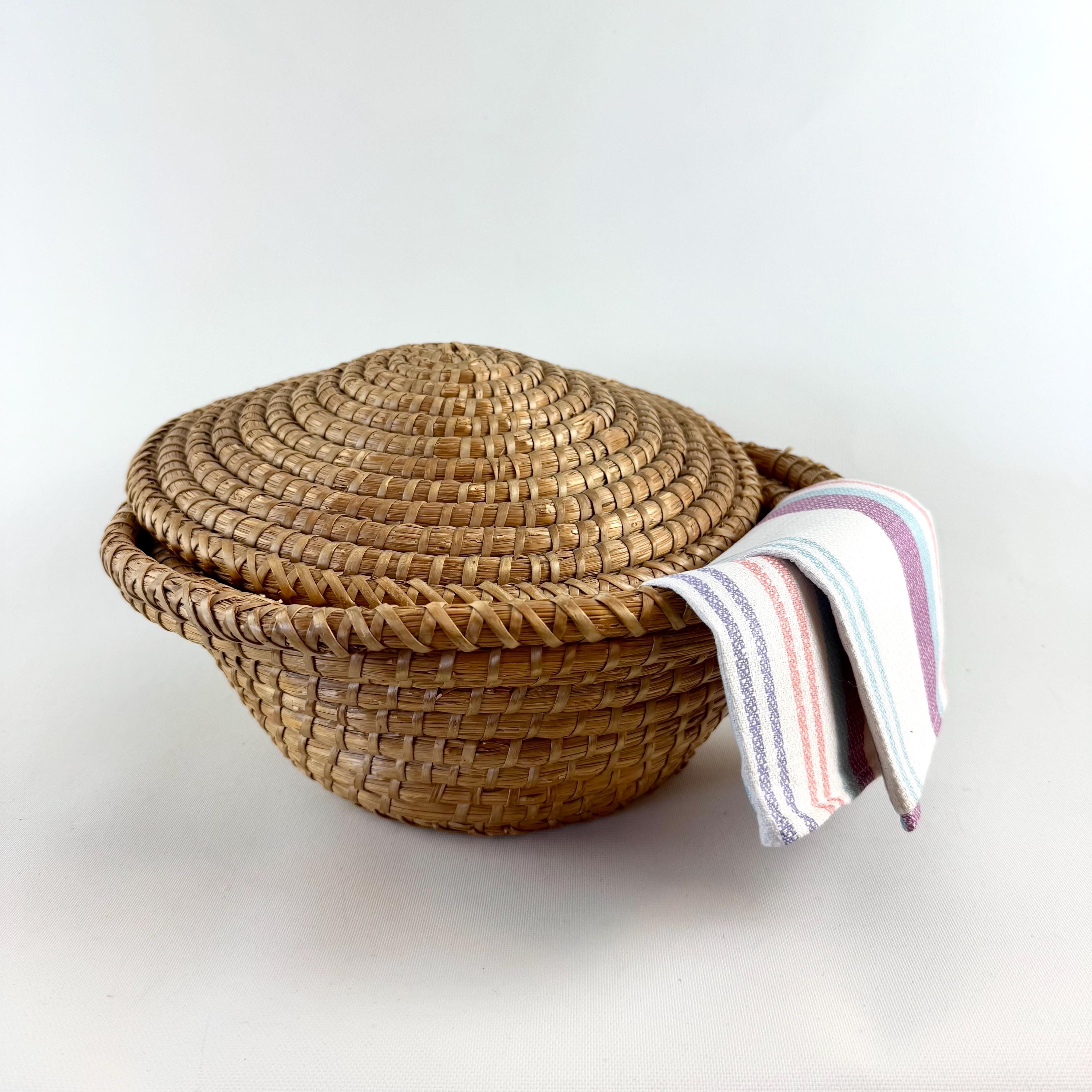 ヴィンテージ フランス製 編み込み ブレッドバスケット 蓋付き - 素朴