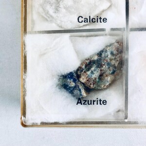 Vintage Crystal & Mineral Set – 12 Rough Stones in Display Box with Labels – Gemstone Collection for Collectors, Decor and Jewelry Making image 15