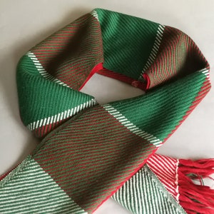 Red & Green Tartan, Wool Men's Scarf, 70s Vintage Plaid, Scarf for Him, Warm Gift, Winter Scarf, Fringed Men's Long Unisex Scarf image 6