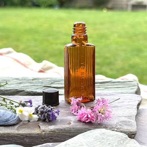 Wonderful Small Antique Bottles, Amber Glass Bottle with original cap, Vintage Poison Bottle, dropper, Victorian Bottles, Apothecary Bottles