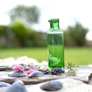 Tiny Antique Bottle, Green Glass Bottles, Vintage Apothecary Bottles, Homeopathic Bottles, Medicine bottles, Potion Bottle, Vintage Bottles