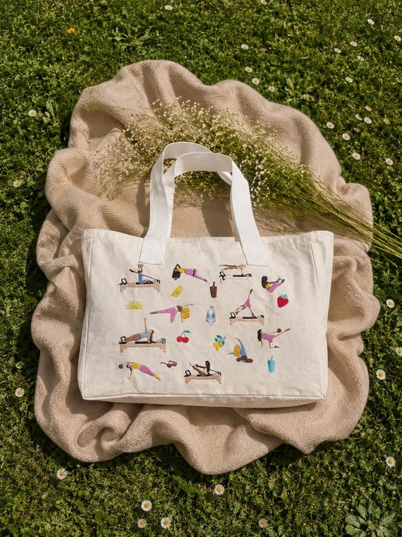 Pilates Tote Bag, Love Heart, Reformer Pilates bag, Tote Bag, Christmas present, Pilates instructor present. Pirates bag, Pilates gift,