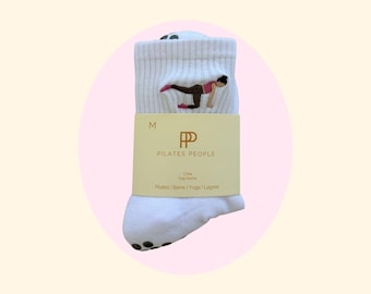 White crew sock, Brunette