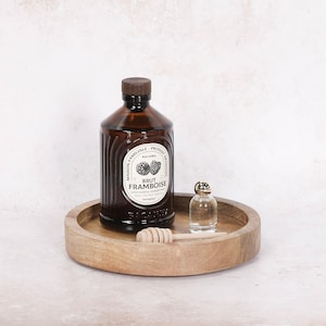 Rustik stor rund tvåldiffusor i naturligt mangoträ med träbricka och gummifötter