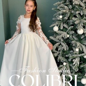 Flower girl dress Ivory lace dress Long sleeve flower girl dress Toddler wedding dress Holiday dress for girls Elegant kids formal dress