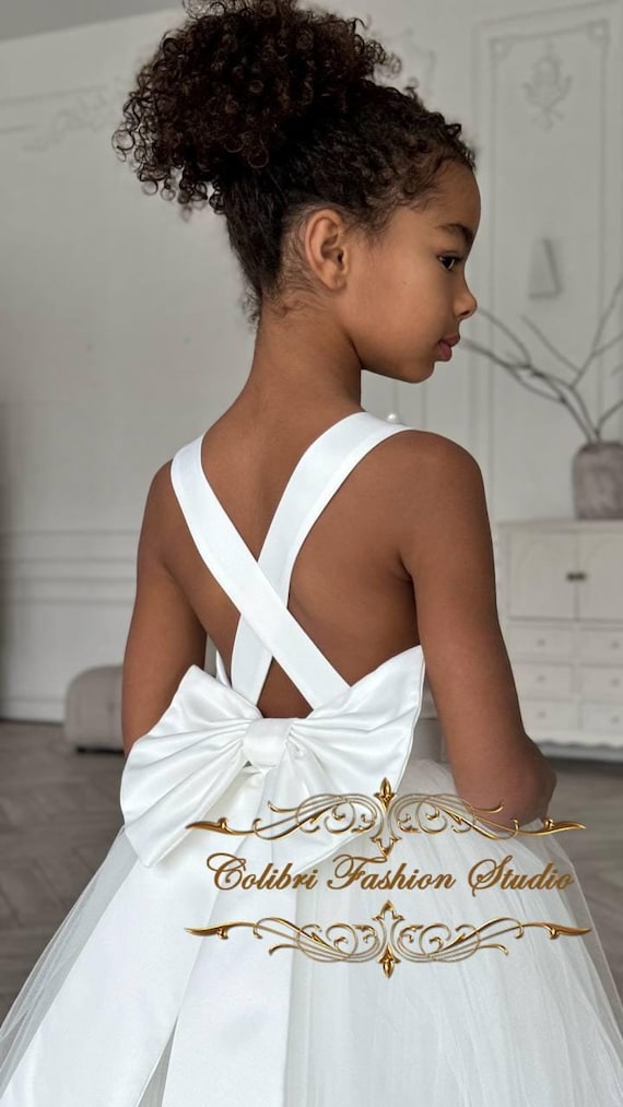 Satin flower dress Ivory girl dress cross back Tulle toddler dress open back Junior bridesmaid dress puffy Sleeveless ball gown White Satin flower dress Ivory girl dress cross back Tulle toddler dress open back Junior bridesmaid dress puffy Sleeveless ball gown White