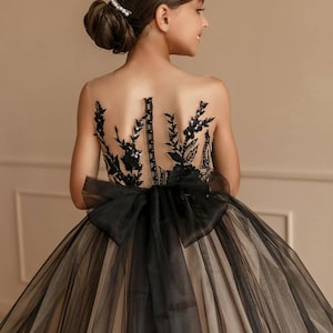 Custom flower girl dress Lace baby girl wedding dress Junior bridesmaid gown black Ivory birthday party dress Tulle toddler girl dress