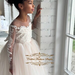 Lace flower girl dress ivory Tulle toddler girl dress Party girl dress Special occasion baby dress long Puffy flower dress Junior bridesmaid