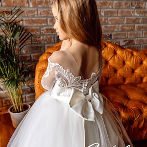 Flower Girl Dress, Lace Flower girl dress, Ivory Girl Dress, Long sleeves Dress, Rustic girl dress,Tulle Flower Girl Dress, White Girl Dress