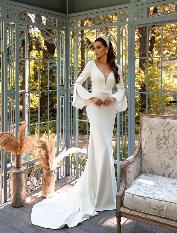 fitted lace wedding dress Off Shoulder Rhinestones Sweetheart Neck Mermaid Wedding Dress