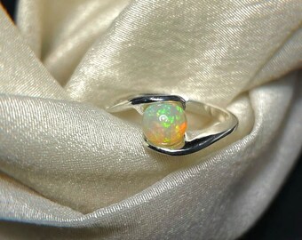 Natural Ethiopian Opal Ring, 925 Sterling Silver, October Birthstone Vintage Style