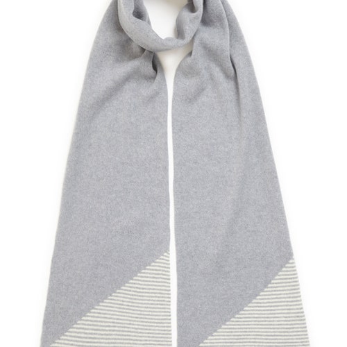 Ladies Merino Lambswool Extra Long Soft Wool Scarf with Diagonal Stripe Pattern shops in Pale Grey