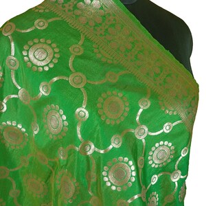 Indian Banarasi Silk Dupatta: Jacquard Woven Scarf