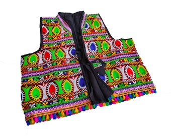 Chaleco bordado Banjara vintage: Chaqueta bohemia tribal de Kutch