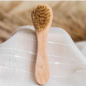 Bamboo Facial Cleansing/ Exfoliating Brush