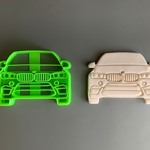 BMW X5M 愛好家のためのクッキーカッター ビーマーカー ジンジャーブレッドビスケットまたはフォンダンカッター
