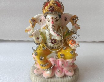 6" ręcznie wykonany posąg Lorda Ganesha – dekoracyjna hinduska figurka Ganpati z kryształowymi zdobieniami do domu, na Pudżę i na święta